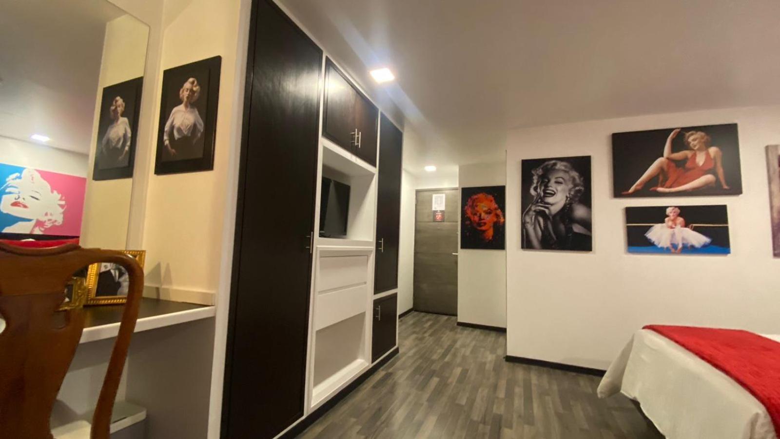Black Boutique Hotel Mexico City
